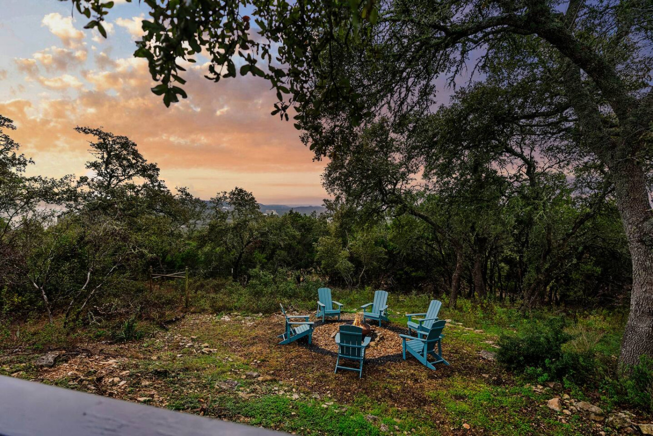 Rosa Fuerte 298 in Wimberley gallery image 10