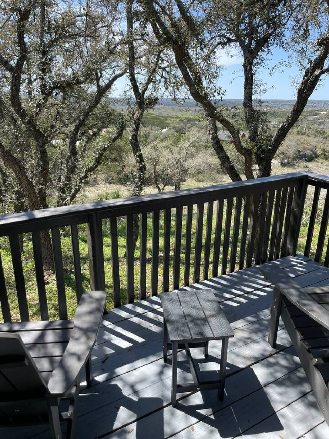 The Yellow Puerta 294 in Wimberley gallery image 4