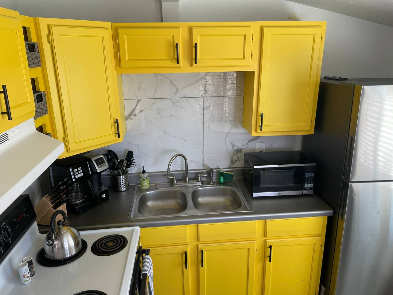 The Yellow Puerta 294 in Wimberley gallery image 7