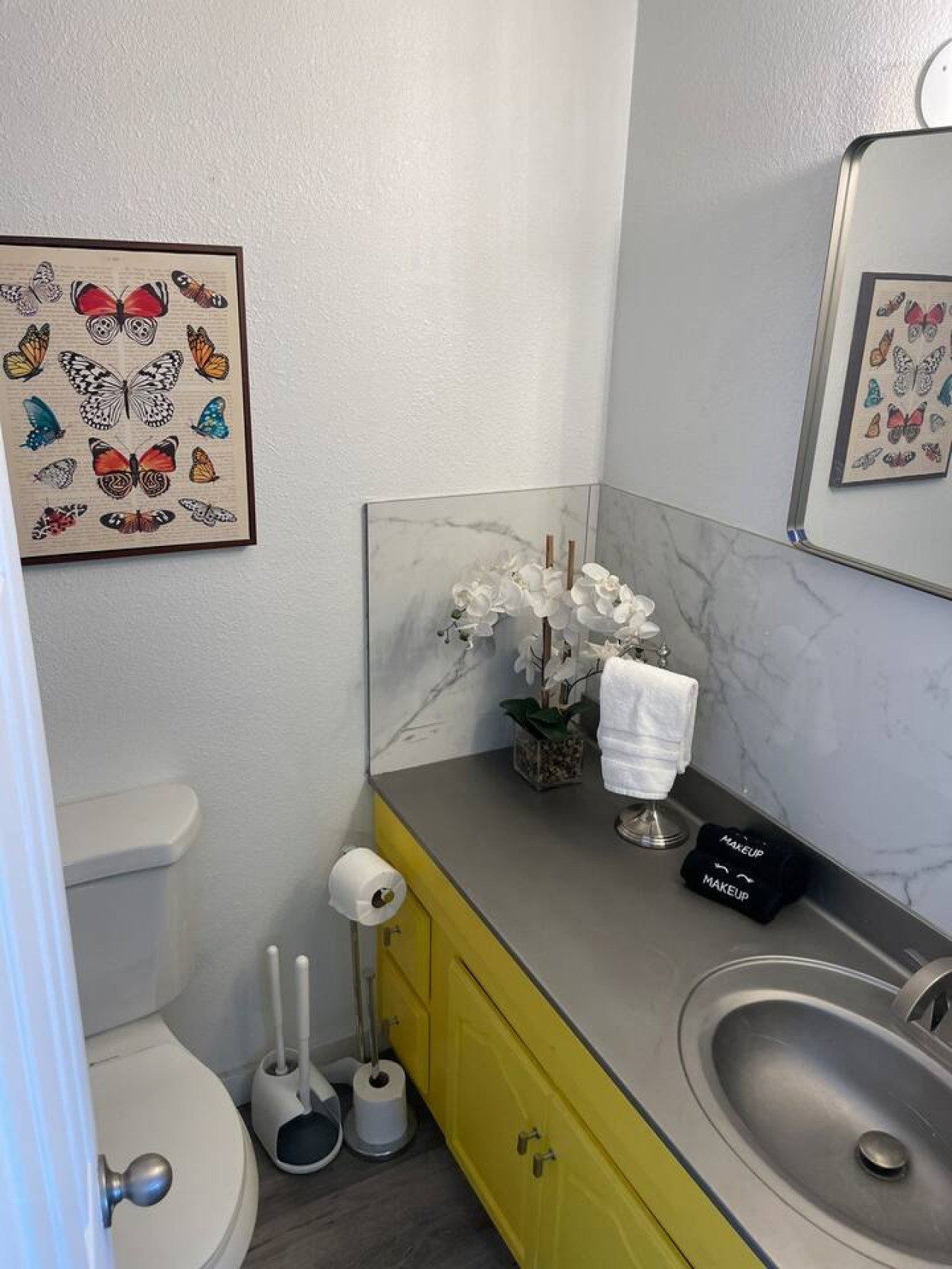 The Yellow Puerta 294 in Wimberley gallery image 9